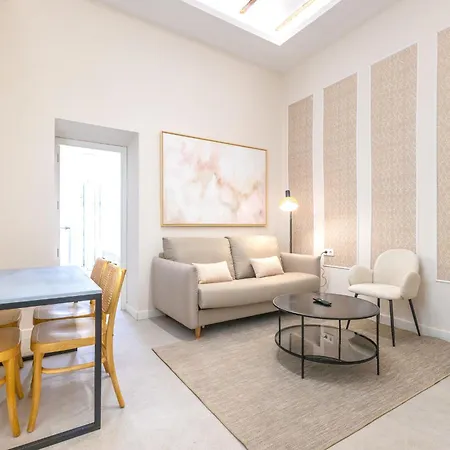 Rt41 Triana Deluxe Apartamento *