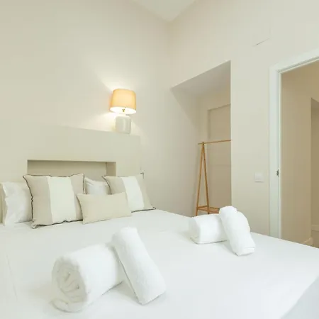 Rt41 Triana Deluxe Apartamento *